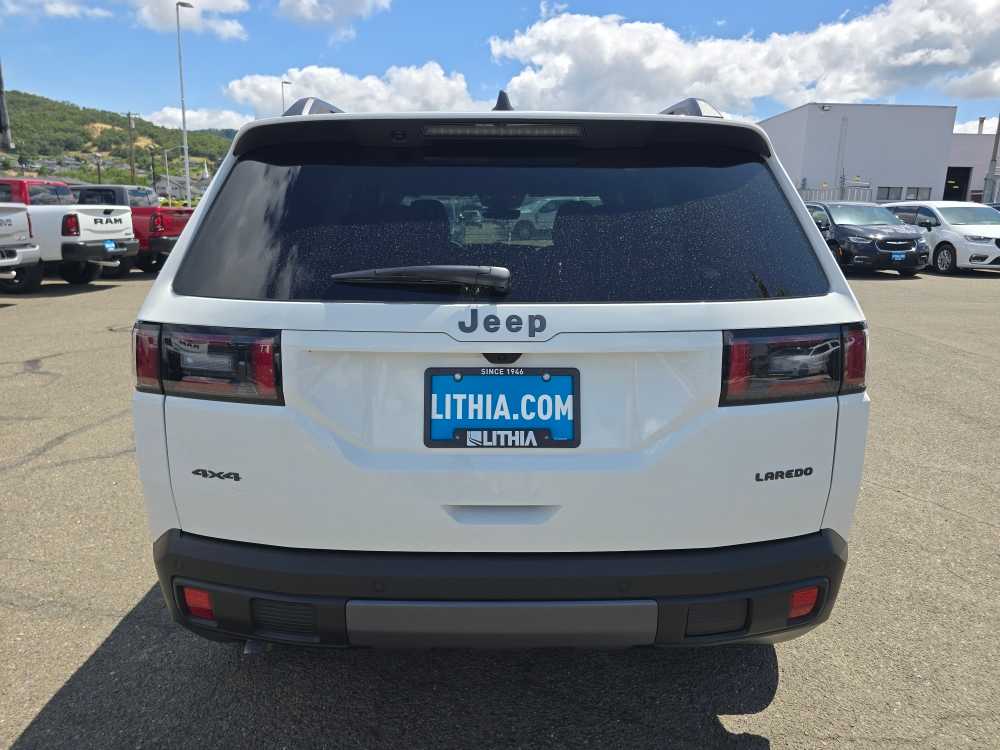 Thumbnail: 2026 Jeep Cherokee - 4