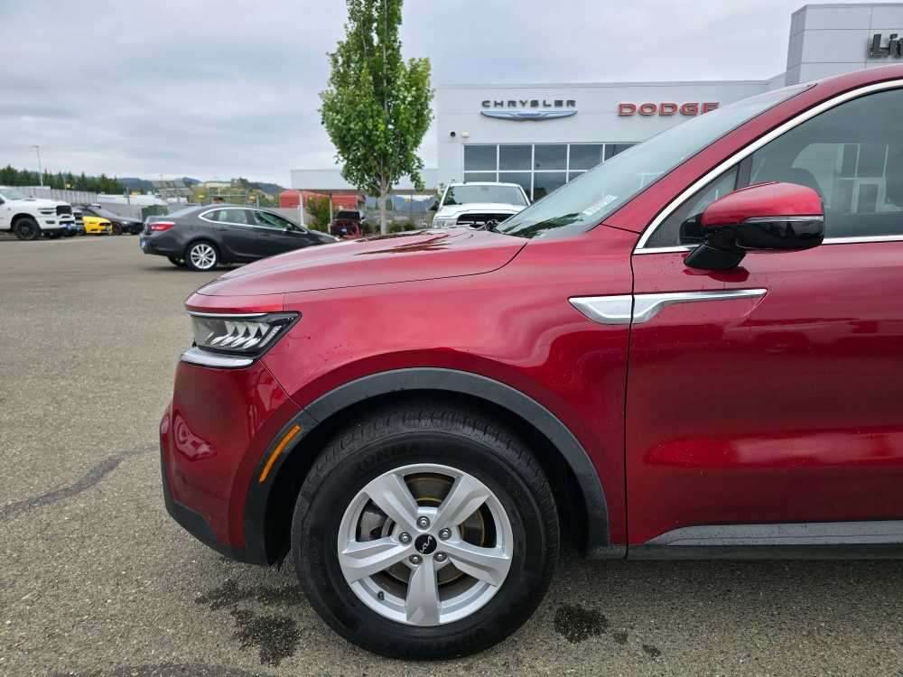 2022 Kia Sorento LX 19