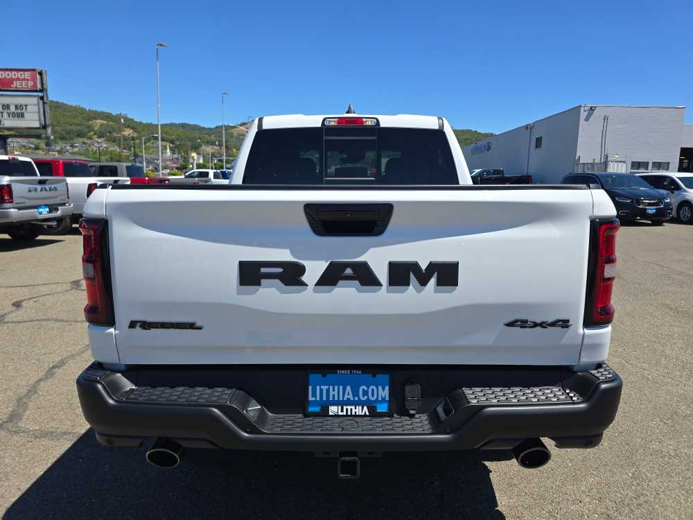 Thumbnail: 2026 RAM 1500 - 4