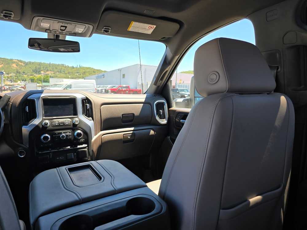Thumbnail: 2021 GMC Sierra 3500 - 14