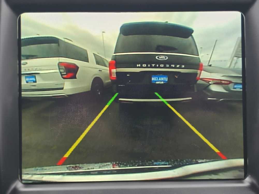 Thumbnail: 2019 Chrysler 300 - 19