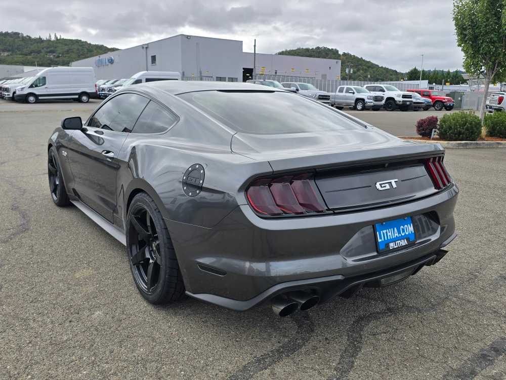 2018 Ford Mustang GT photo 3