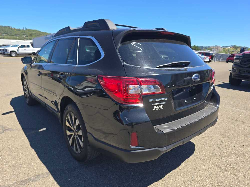 Thumbnail: 2015 Subaru Outback - 8
