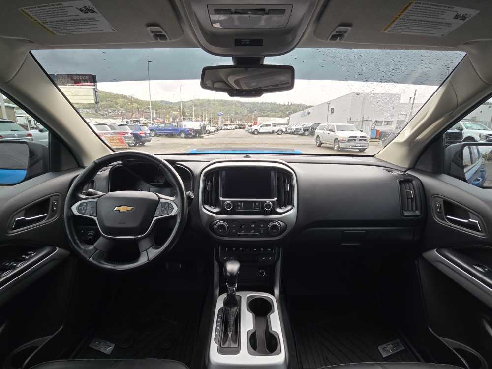 Thumbnail: 2022 Chevrolet Colorado - 15