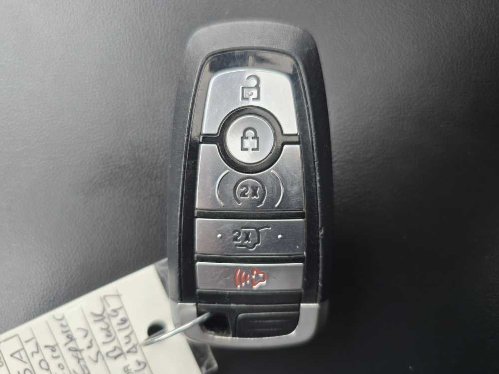 Thumbnail: 2021 Ford Explorer - 22