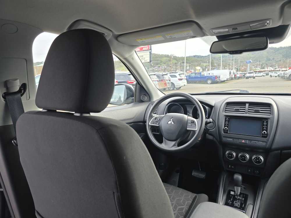 Thumbnail: 2024 Mitsubishi Outlander Sport - 10