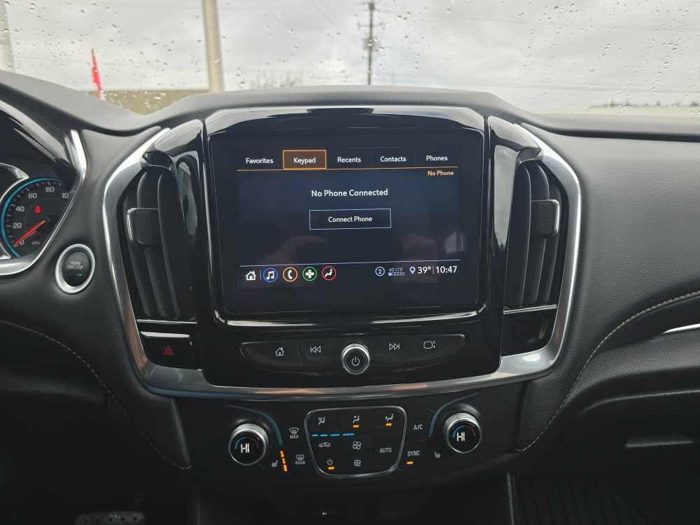 Thumbnail: 2021 Chevrolet Traverse - 12