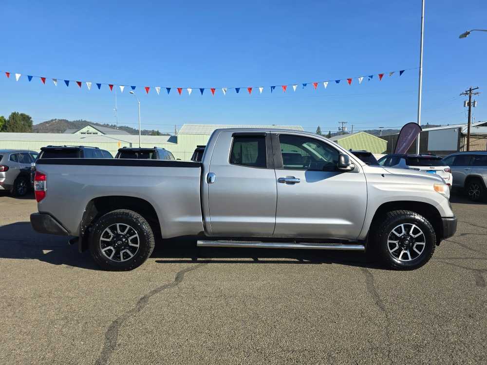 Thumbnail: 2014 Toyota Tundra - 6