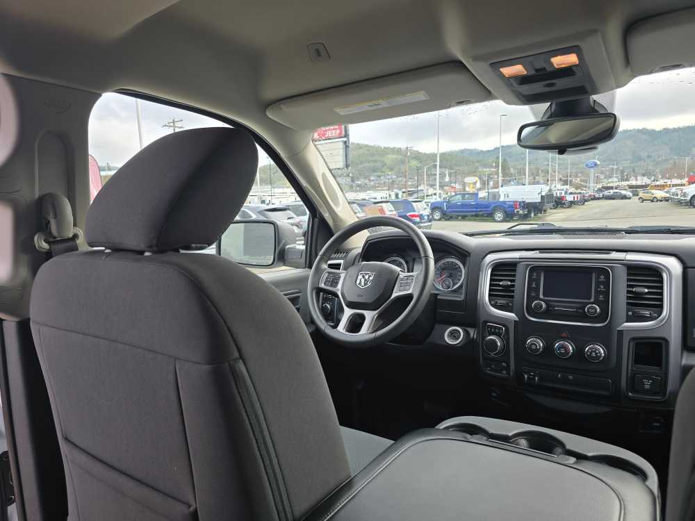 Thumbnail: 2022 RAM 1500 Classic - 11