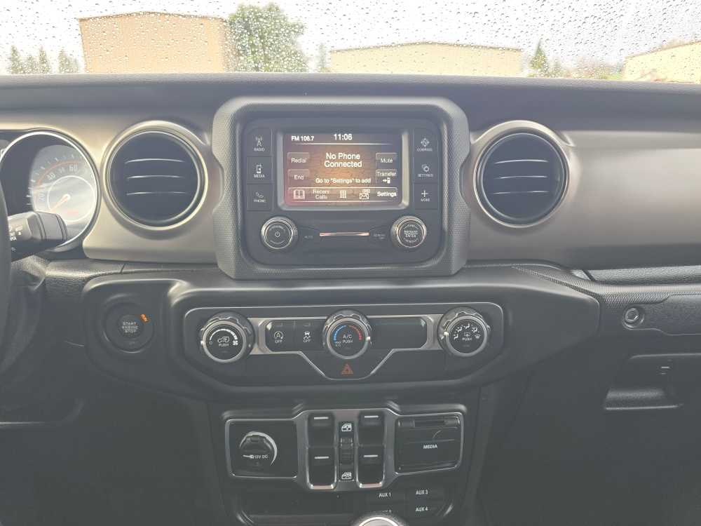 Thumbnail: 2020 Jeep Gladiator - 12