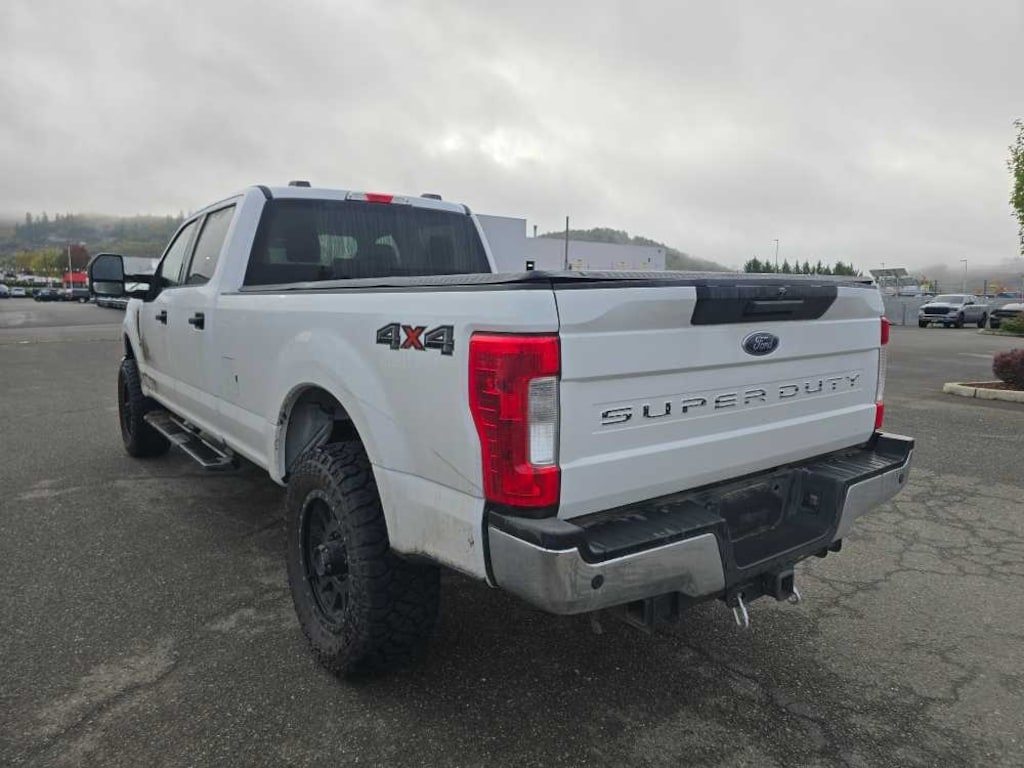 Used 2021 Ford F-350  Truck Crew Cab