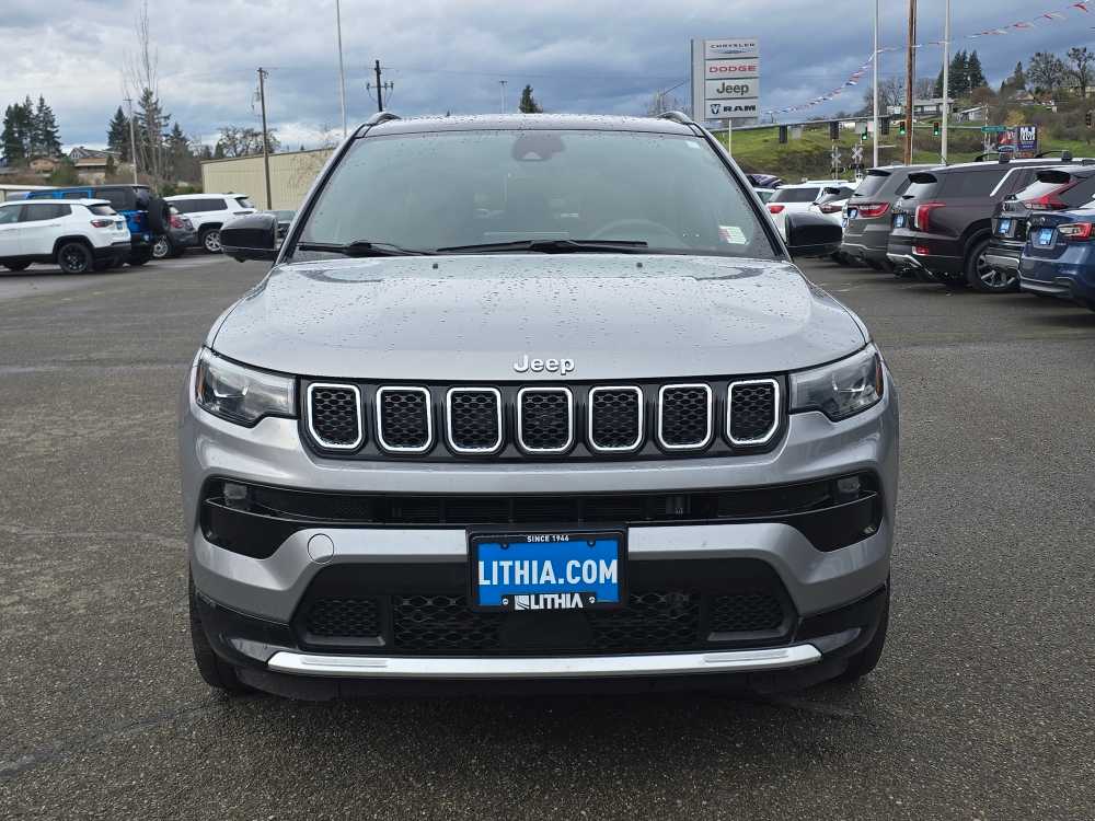 Thumbnail: 2023 Jeep Compass - 8