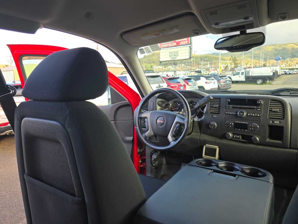 Thumbnail: 2013 GMC Sierra 3500 - 11