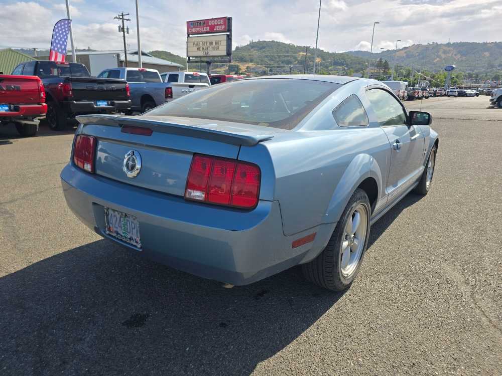 Thumbnail: 2007 Ford Mustang - 16