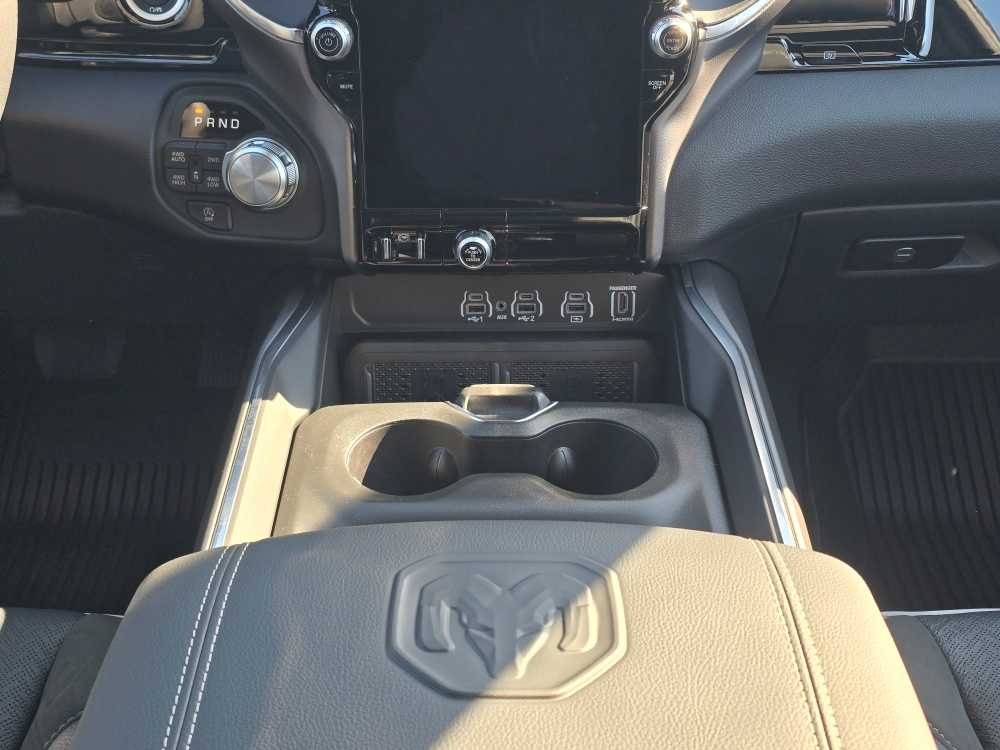 Thumbnail: 2026 RAM 1500 - 13