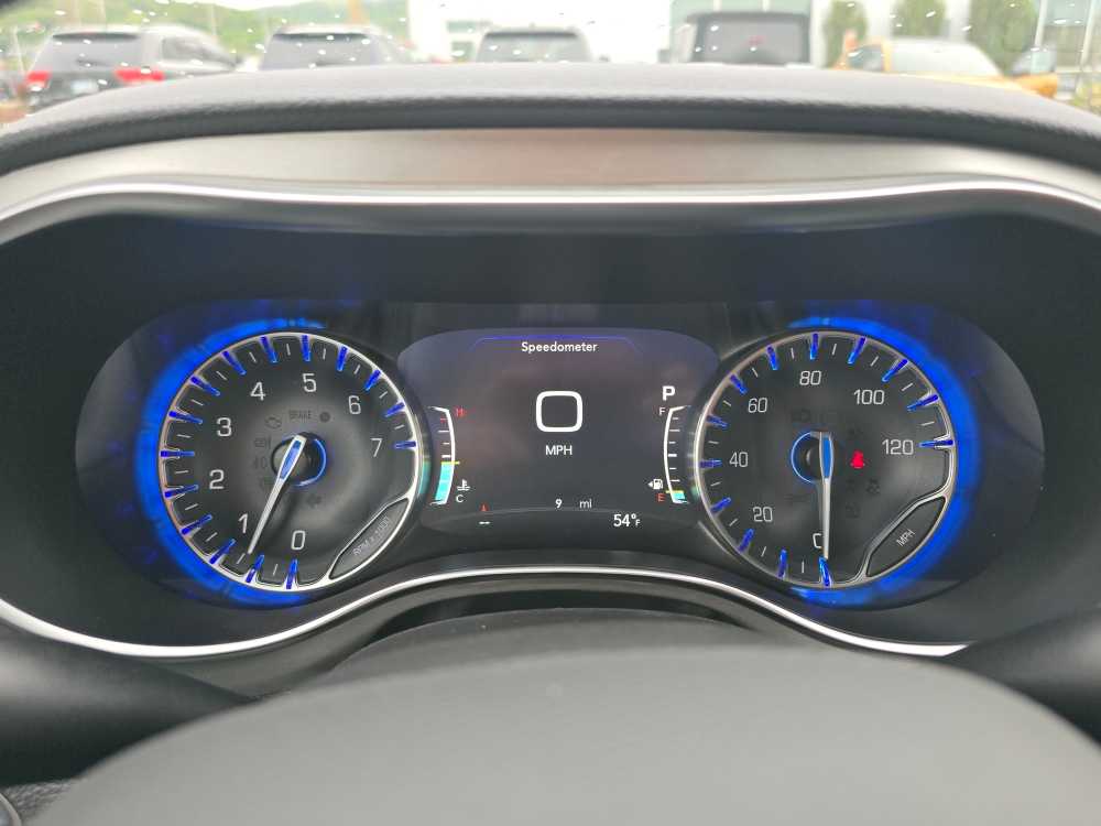 Thumbnail: 2026 Chrysler Pacifica - 21