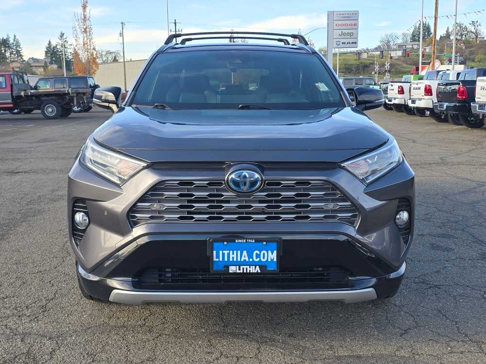 Thumbnail: 2019 Toyota RAV4 - 8