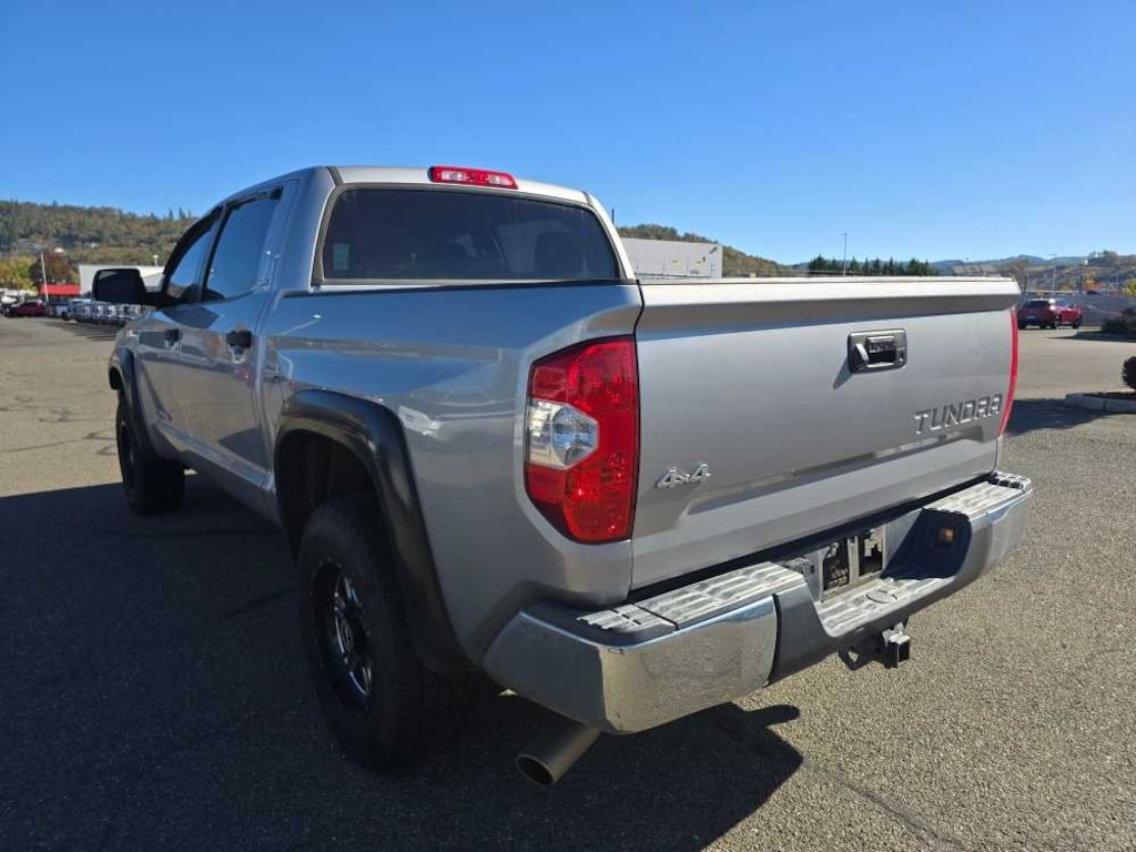 Used 2014 Toyota Tundra 4x4 SR5 4.6L V8 Truck Crew Max