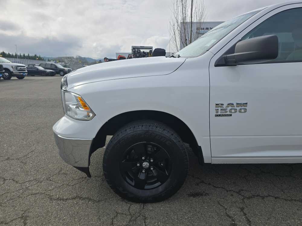 Thumbnail: 2022 RAM 1500 Classic - 19