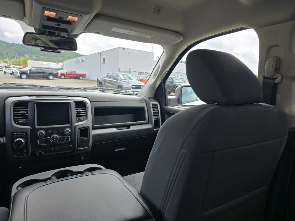 Thumbnail: 2022 RAM 1500 Classic - 14