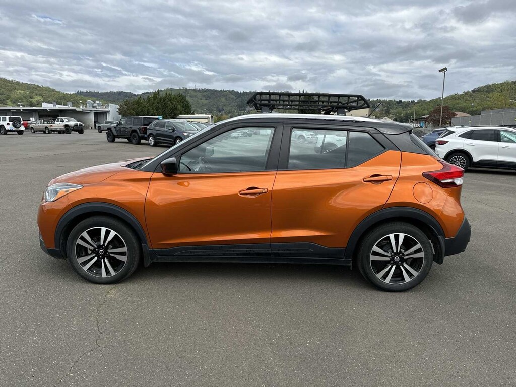 Used 2020 Nissan Kicks SUV Monarch Orange/Super Black For Sale in