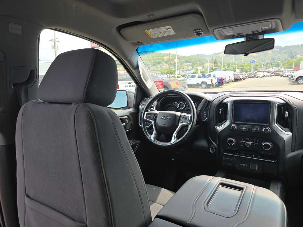 Thumbnail: 2021 Chevrolet Silverado 1500 - 9