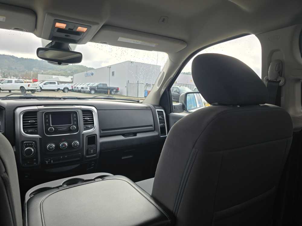 Thumbnail: 2022 RAM 1500 Classic - 14