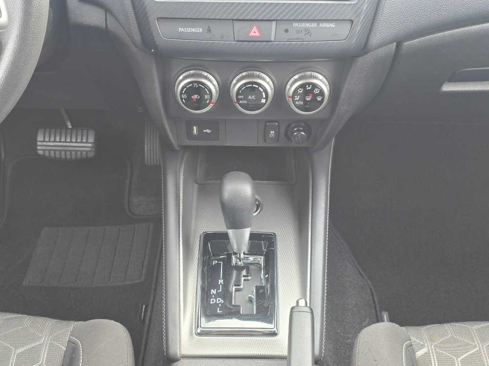 Thumbnail: 2024 Mitsubishi Outlander Sport - 13