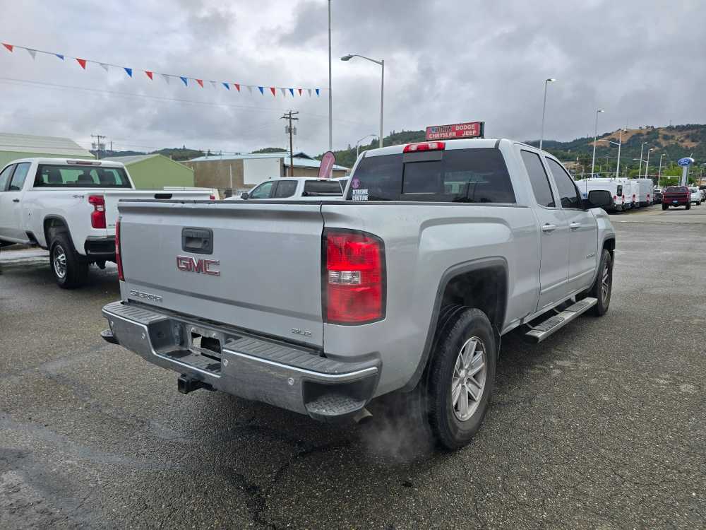 Thumbnail: 2017 GMC Sierra 1500 - 3