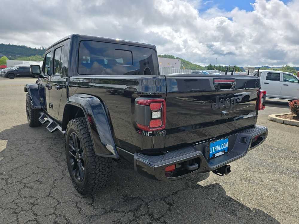 Thumbnail: 2022 Jeep Gladiator - 2