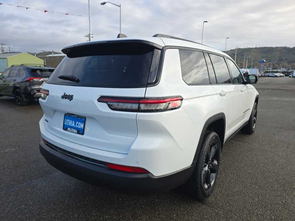 Thumbnail: 2025 Jeep Grand Cherokee L - 5