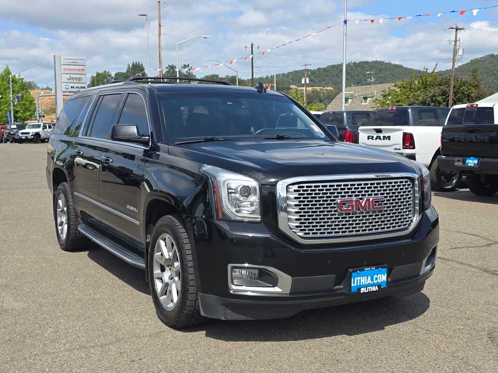 Thumbnail: 2017 GMC Yukon XL - 6
