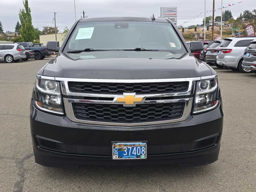 Thumbnail: 2016 Chevrolet Suburban - 5