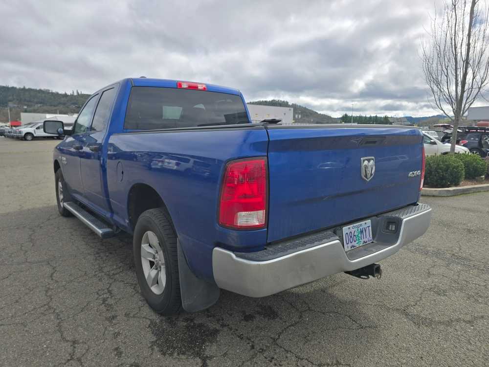 Thumbnail: 2019 RAM 1500 Classic - 2