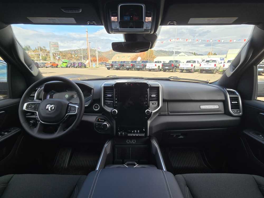 Thumbnail: 2026 RAM 1500 - 15