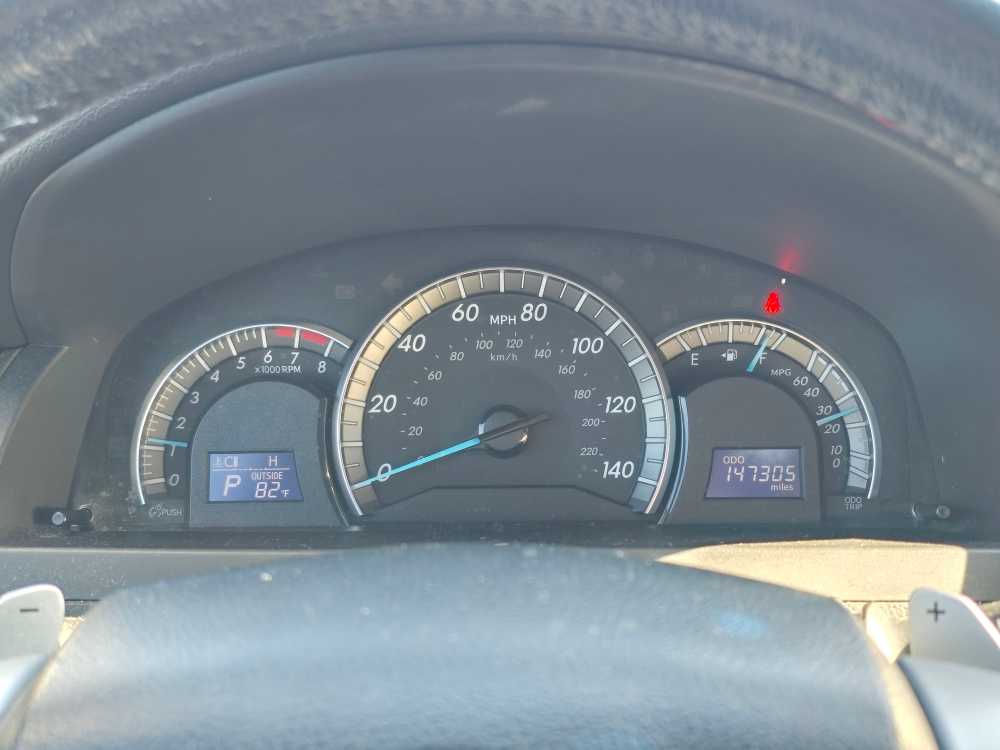 2012 Toyota Camry SE 7