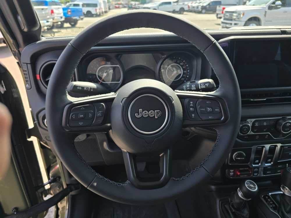 Thumbnail: 2025 Jeep Wrangler - 12