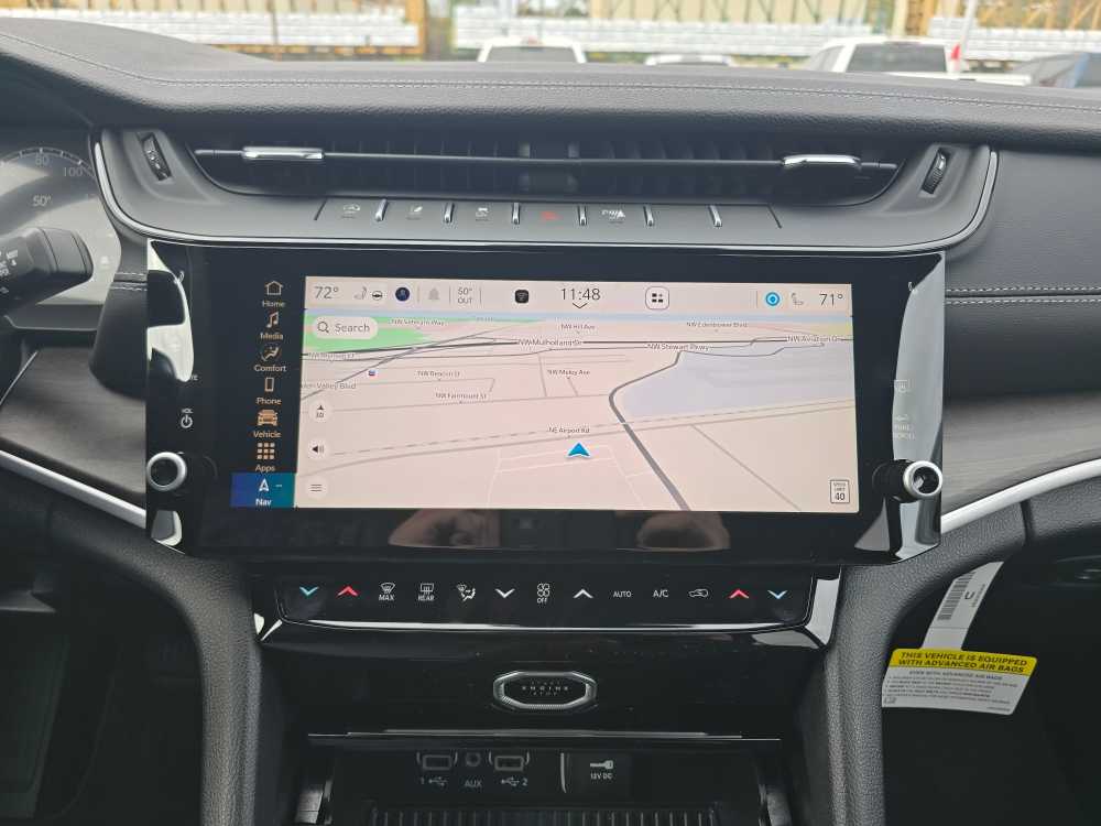 Thumbnail: 2026 Jeep Grand Cherokee - 12