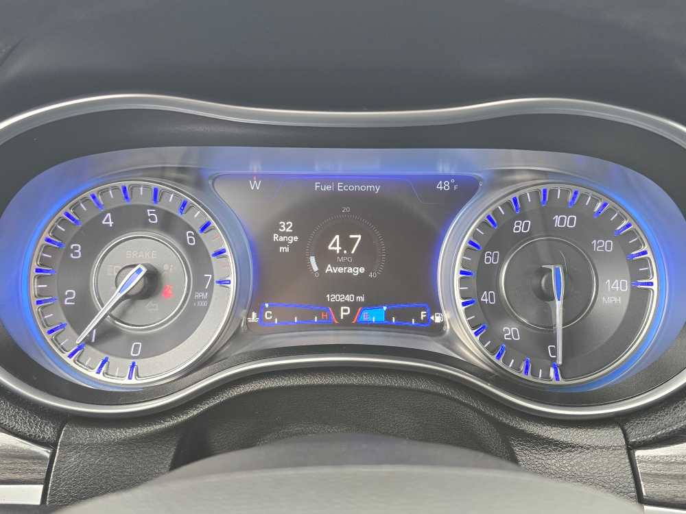 Thumbnail: 2019 Chrysler 300 - 20