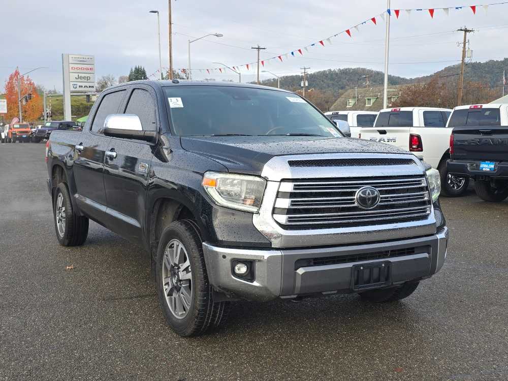 Thumbnail: 2018 Toyota Tundra - 4