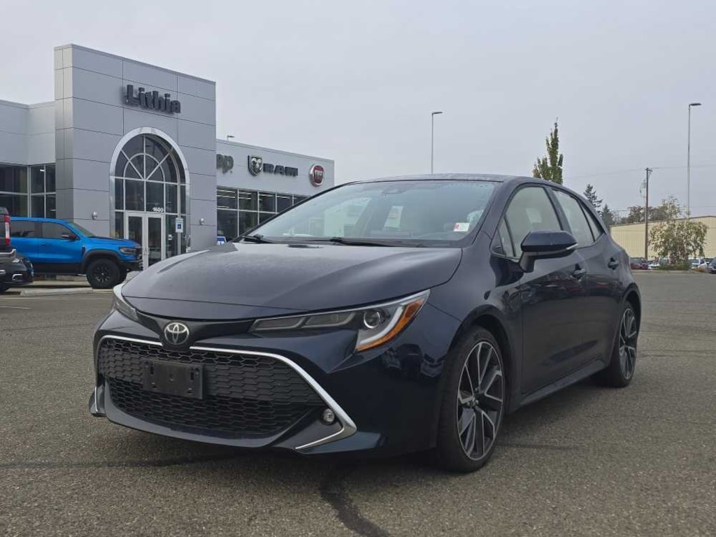 Used 2021 Toyota Corolla Hatchback XSE Hatchback