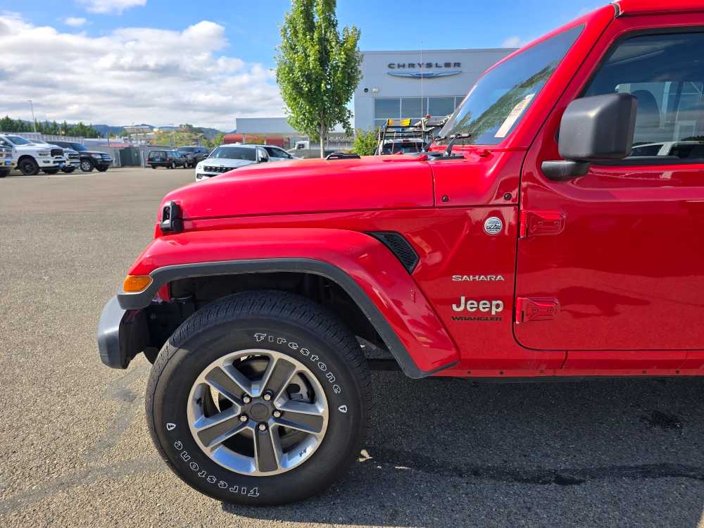 2023 Jeep Wrangler Sahara 6