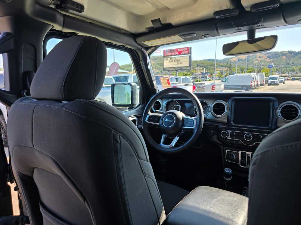 Thumbnail: 2023 Jeep Wrangler - 10