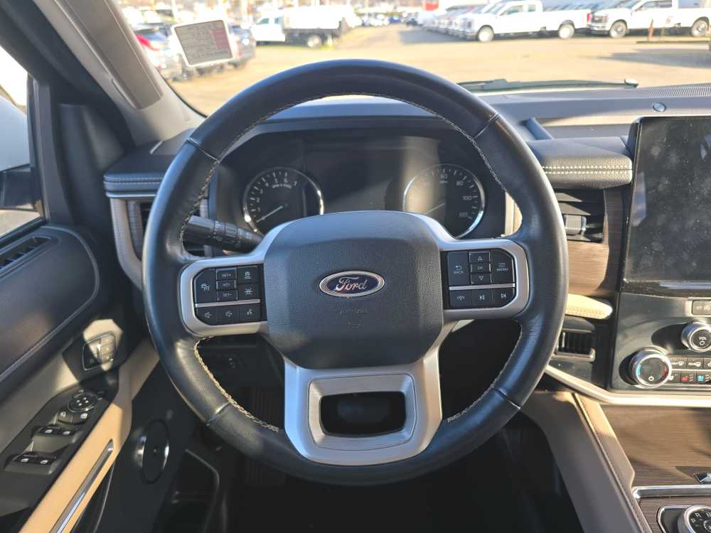 Thumbnail: 2024 Ford Expedition - 11