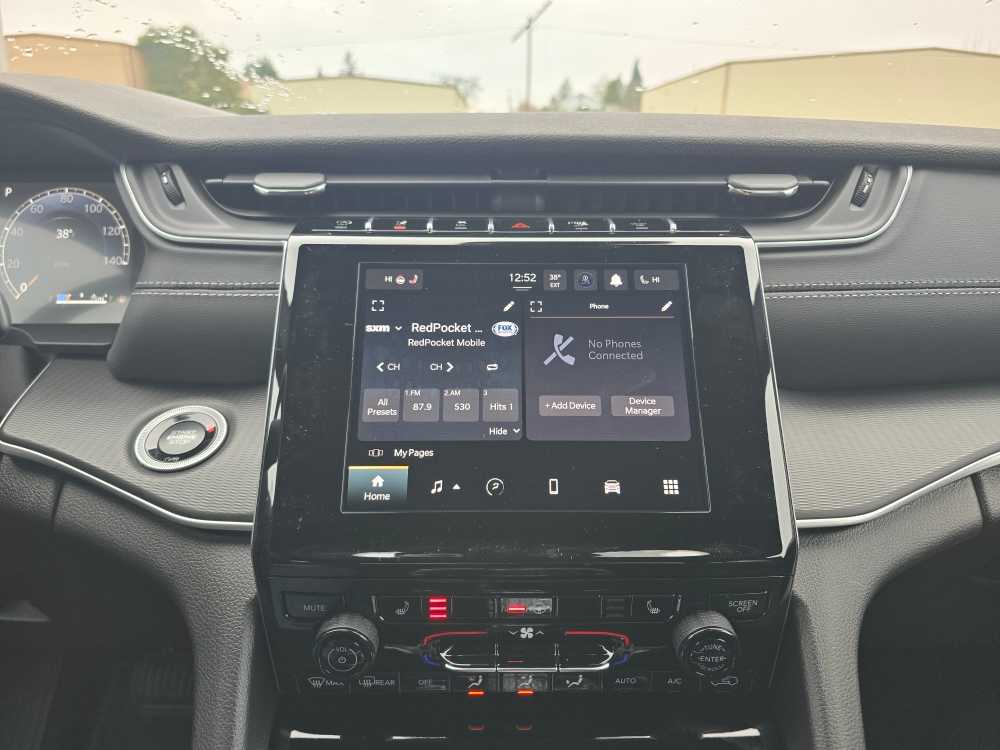 Thumbnail: 2025 Jeep Grand Cherokee L - 12