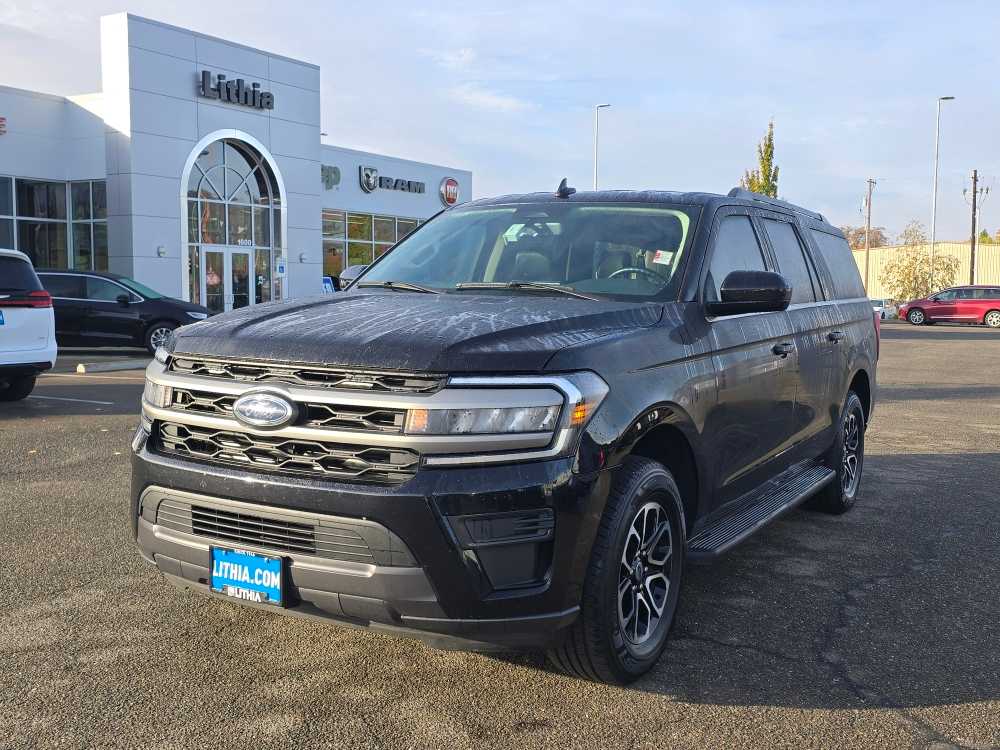 2024 Ford Expedition XLT's photo