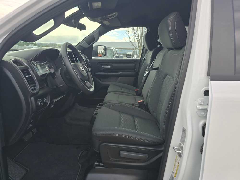 Thumbnail: 2026 RAM 1500 - 10