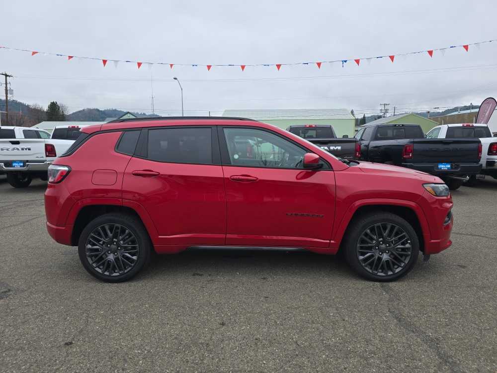 Thumbnail: 2023 Jeep Compass - 6