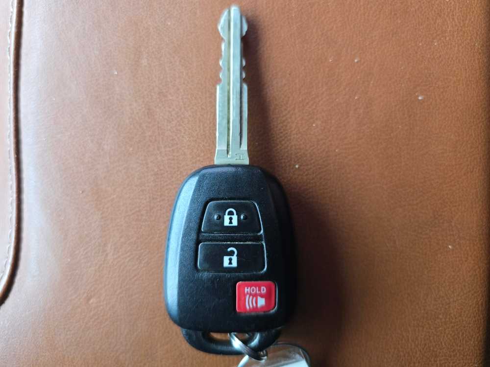 Thumbnail: 2018 Toyota Tundra - 22