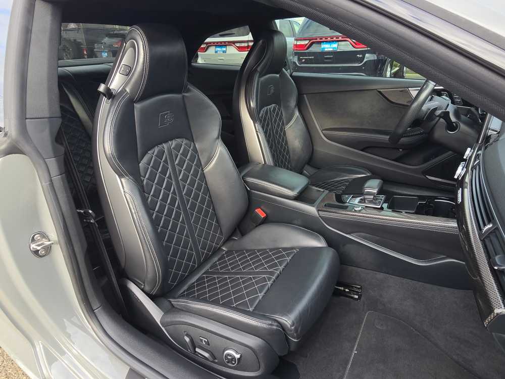 Thumbnail: 2020 Audi S5 - 15